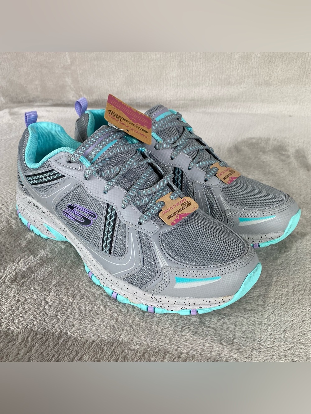 Skechers Trail Hillcrest Womens Walking Shoes 10 Gray Mint Green Memory Foam NEW